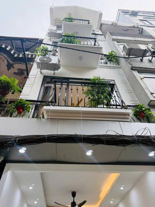 OTO Ngõ Thông, Kinh Doanh Bận Rộn? Thang Máy, Gần Phố!  Tậu Ngay Lợi Ích Vàng